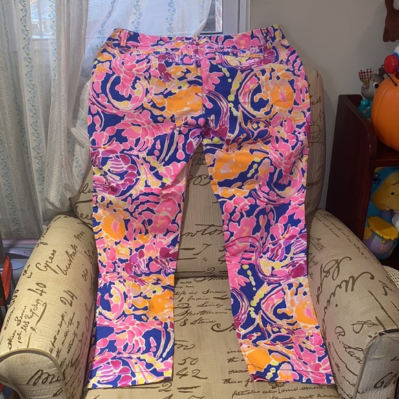 - Lilly Pulitzer - Picture 2 of 14